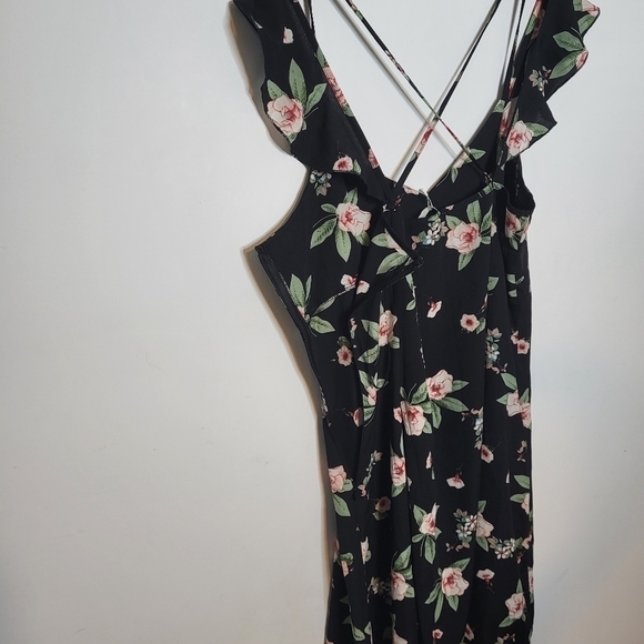 LUNA Black Floral Dress Size L - Picture 9 of 11
